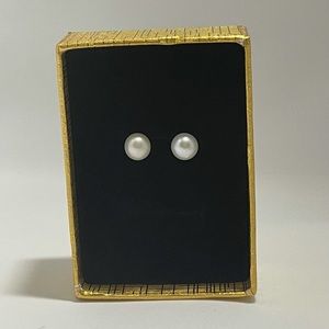 Authentic Freshwater pearl stud earrings